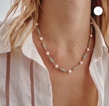 Load image into Gallery viewer, ORIGEN NECKLACE PEARL GREEN
