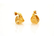 Load image into Gallery viewer, IRENE Earrings Gold
