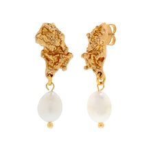 Load image into Gallery viewer, MUSA Pearl Earrings
