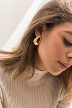 Load image into Gallery viewer, JASMINE EARRINGS GOLD
